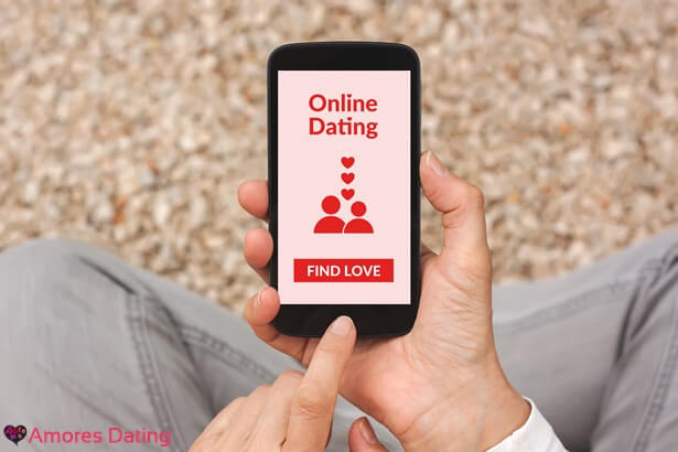 הכרויות באינטרנט - Online dating
